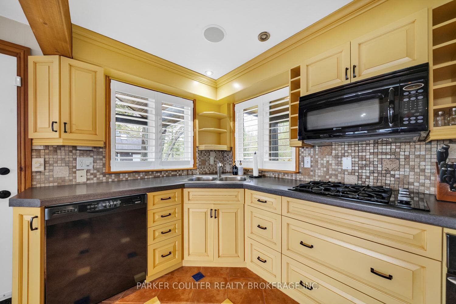 89 High Rock Drive photo 12