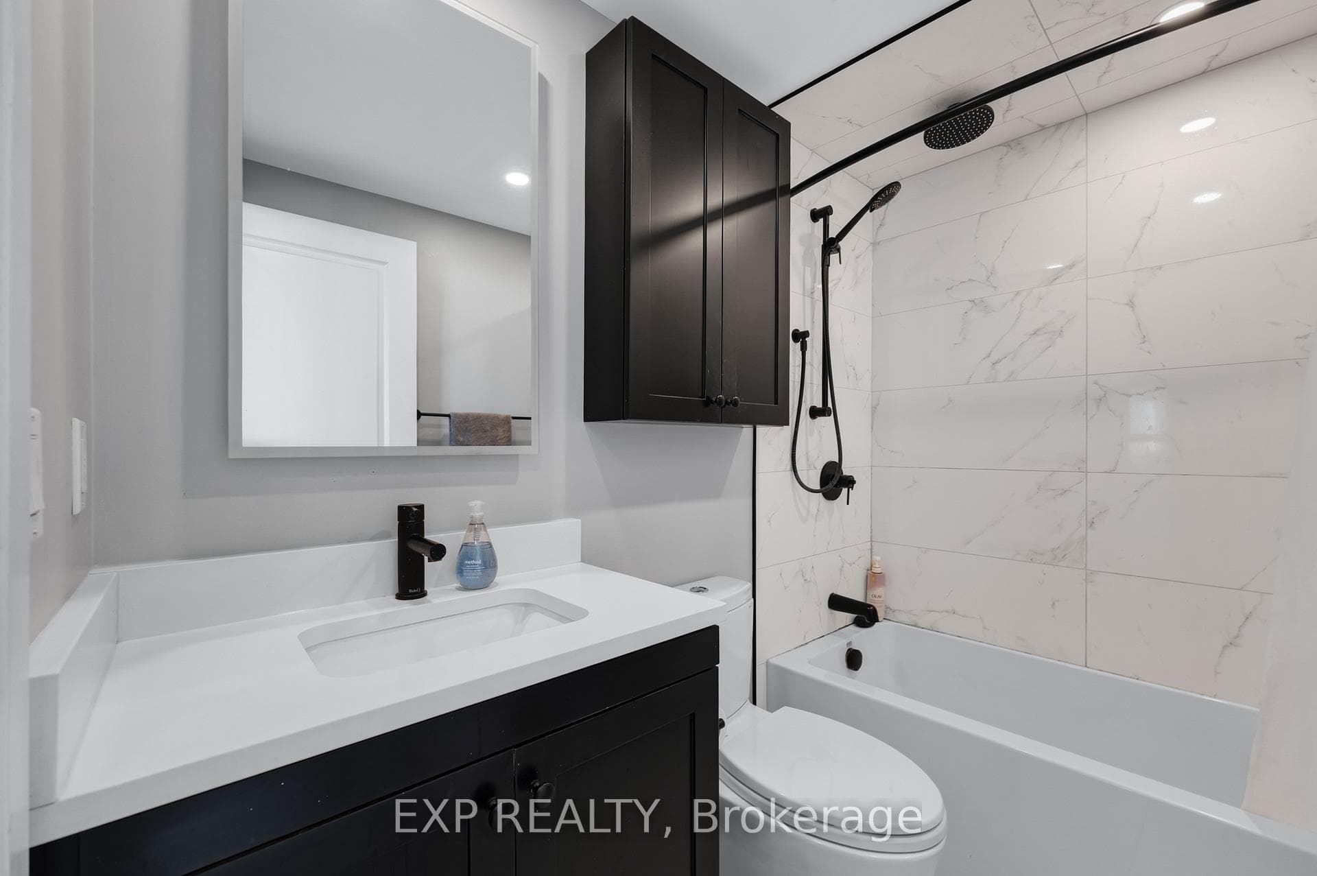 2230 Lake Shore Boulevard Unit 808 photo 20