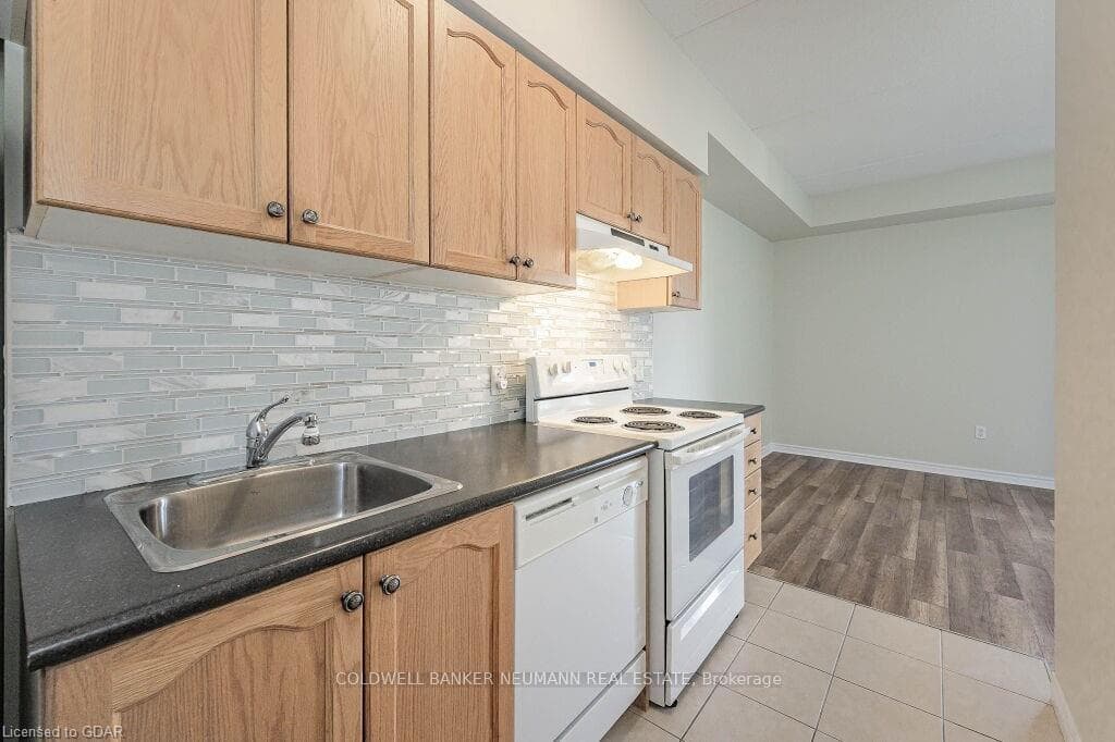 308 Watson Parkway Unit 118 photo 7