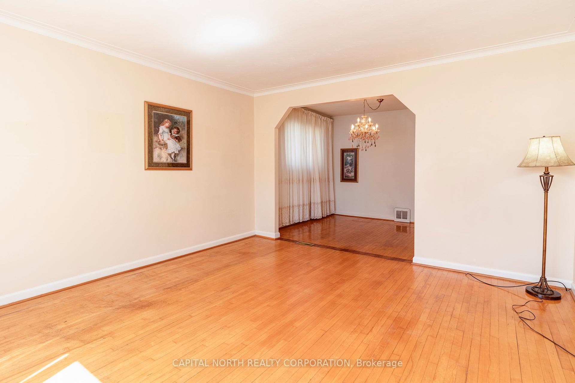 20 Monarchdale Avenue photo 8