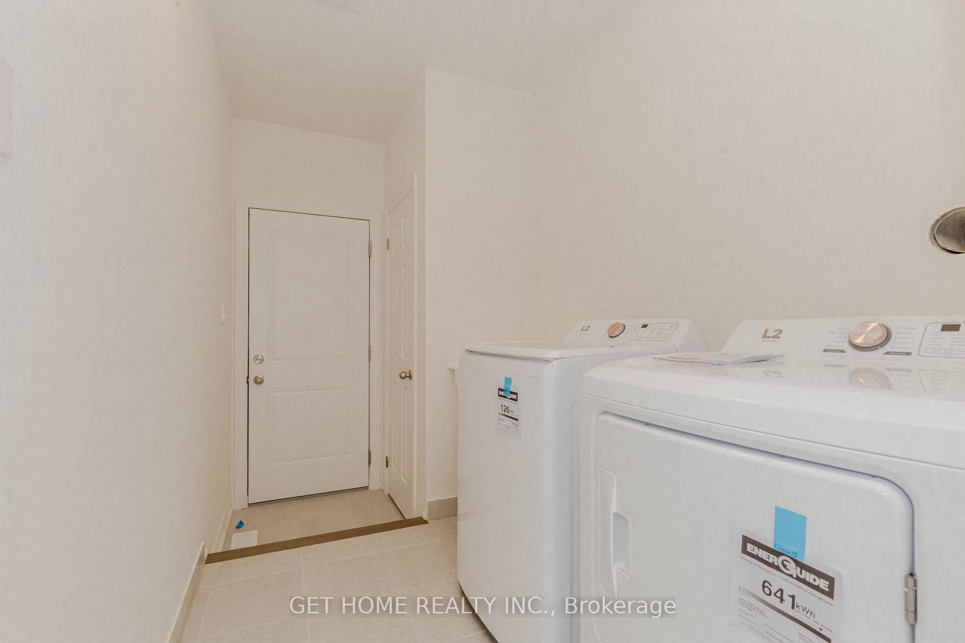 3919 Lodi Road photo 18