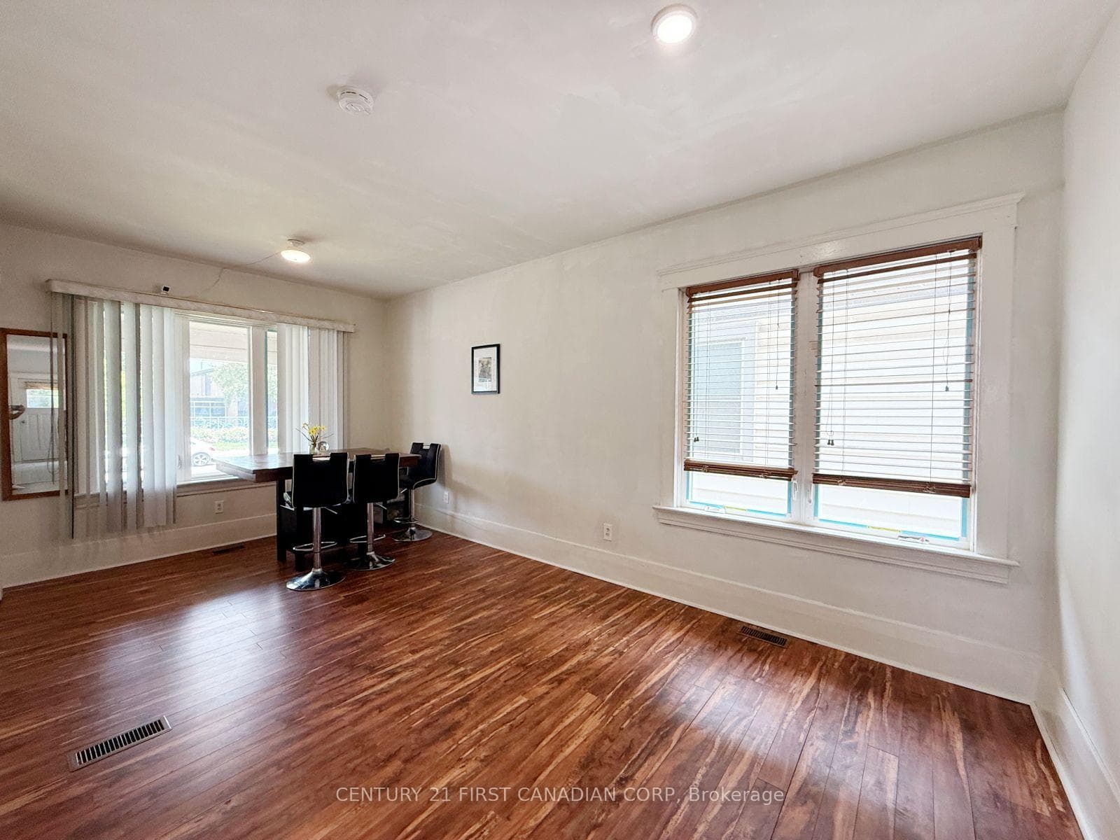 827 Quebec Street photo 11