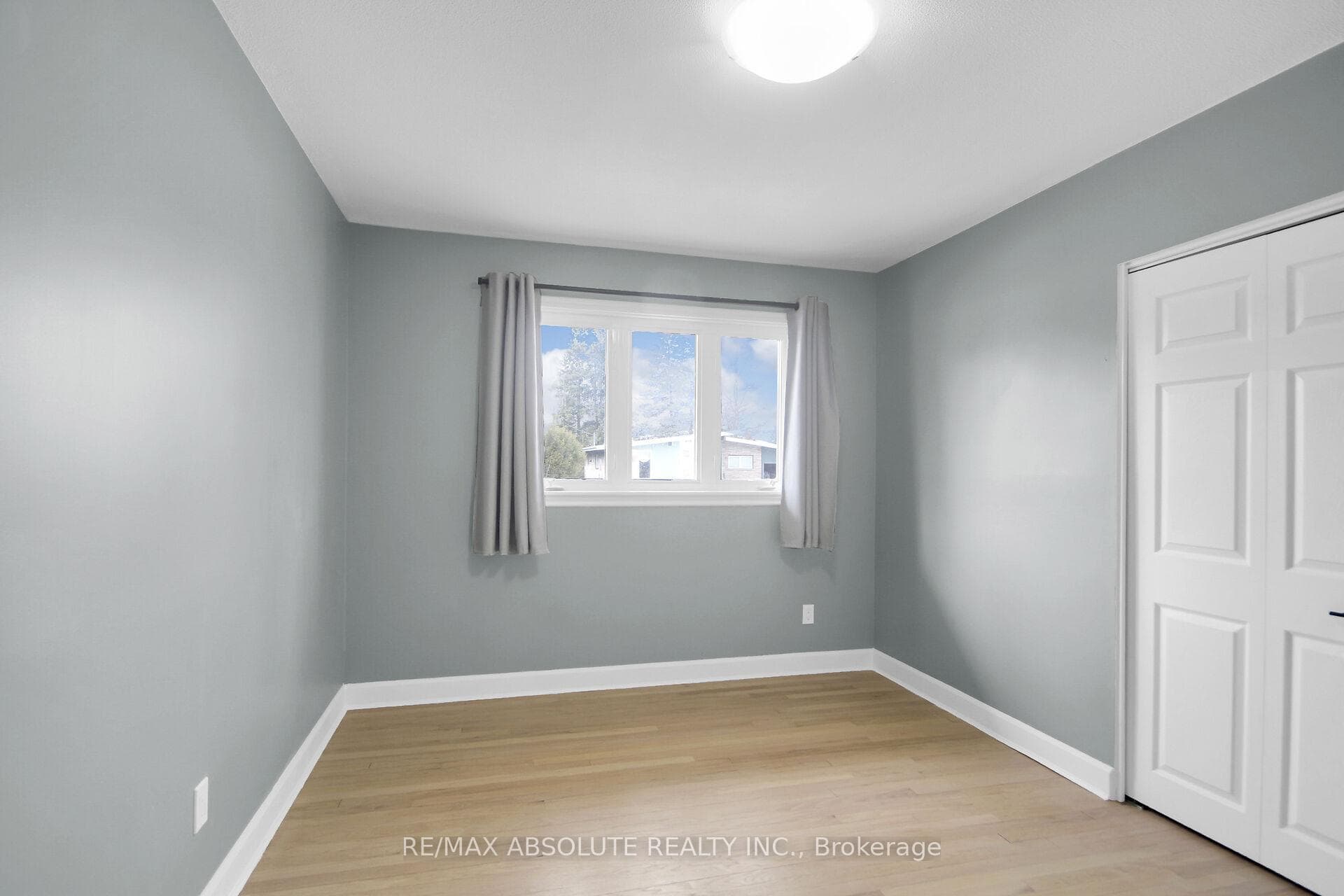 60 Foothills Drive photo 33