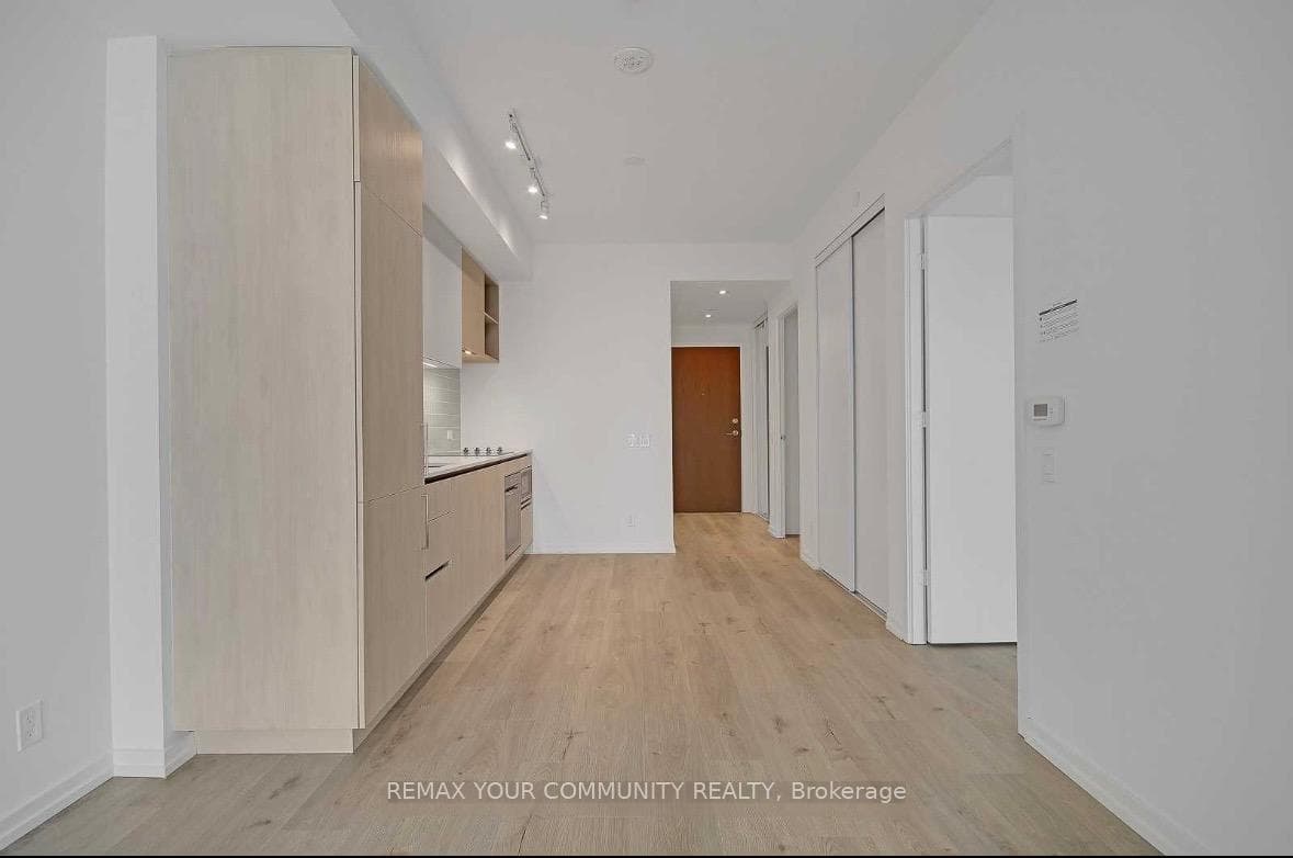 1000 portage Parkway Unit 4106 photo 6