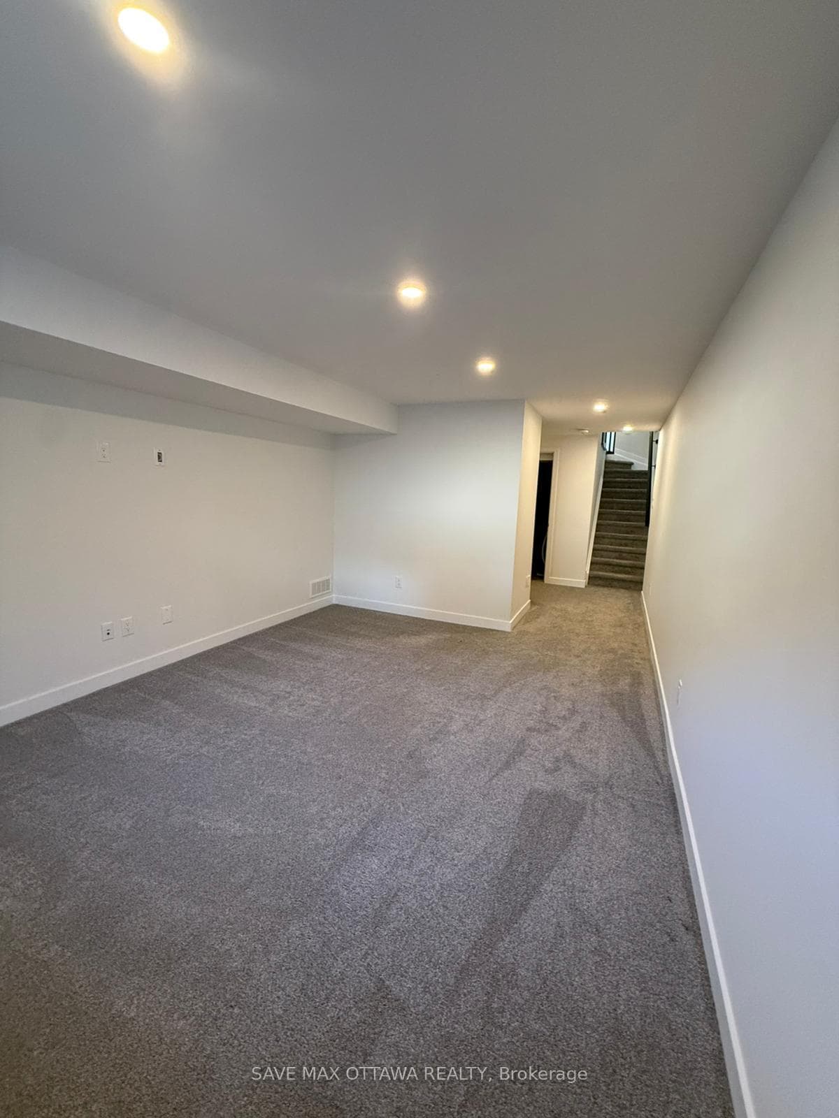 92 Longworth Avenue photo 45