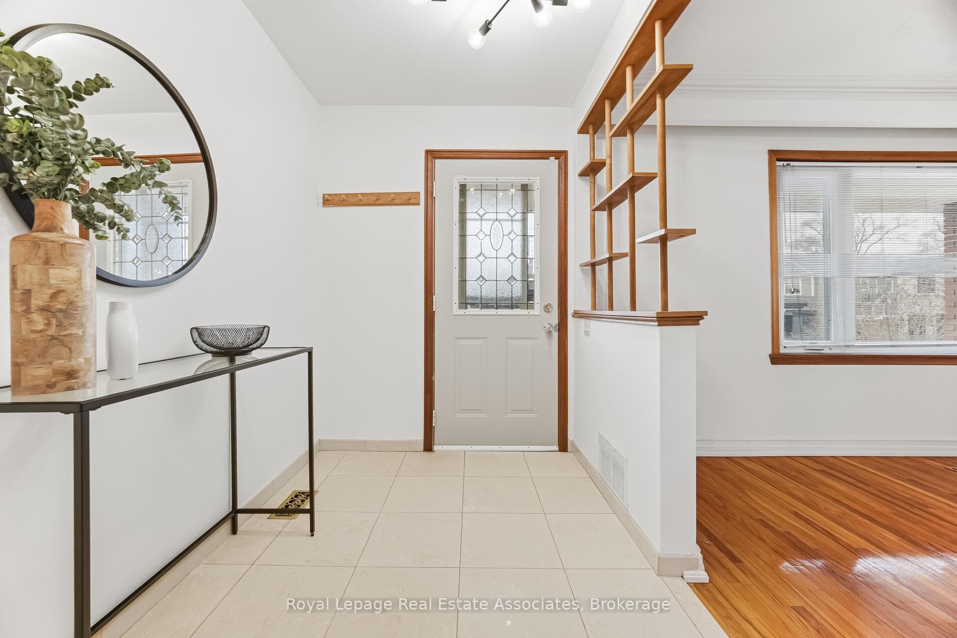 5 Rosewood Avenue photo 6