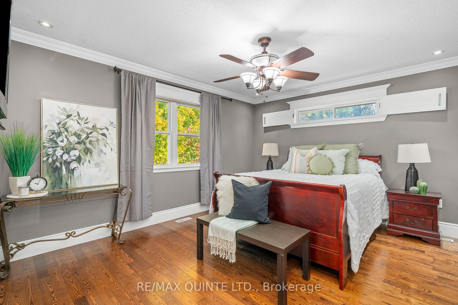 219 Bleecker Avenue photo 19