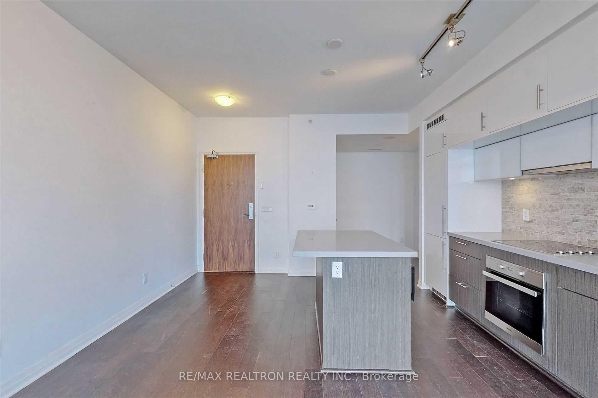8 Mercer Street Unit 2701 photo 7