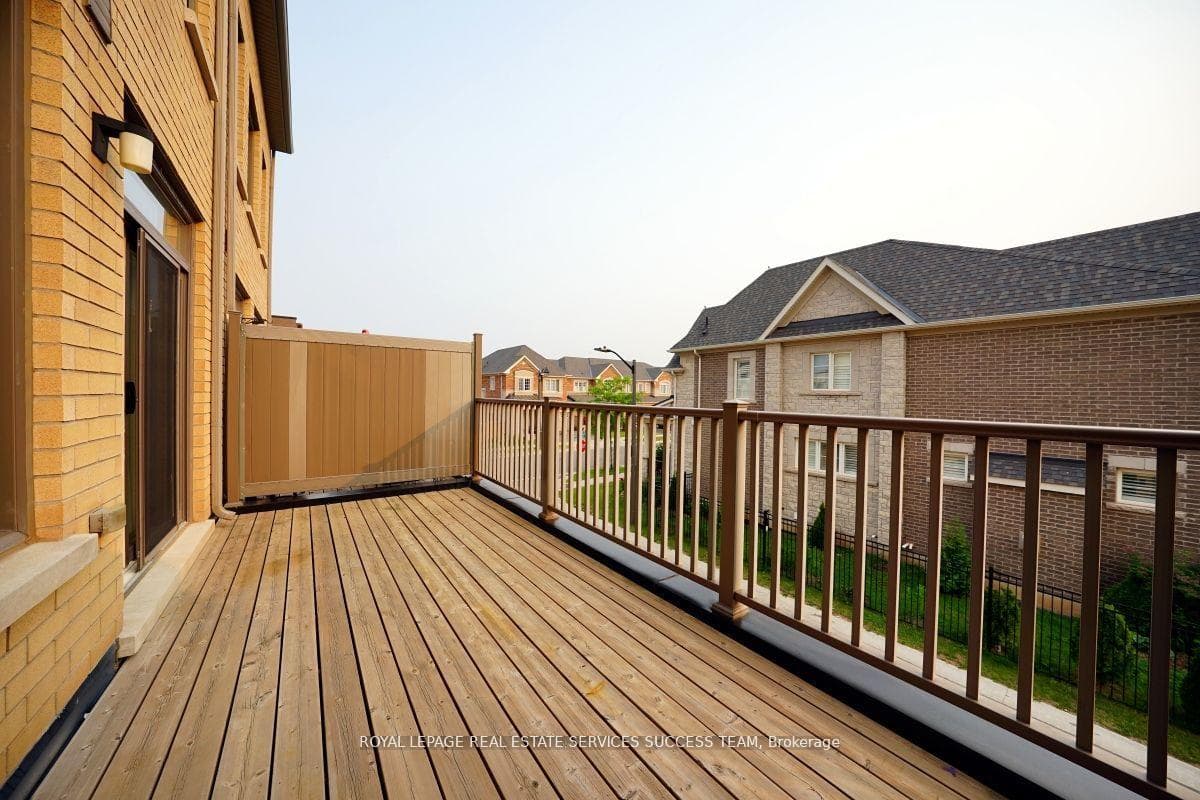 3074 Ernest Appelbe Boulevard photo 21