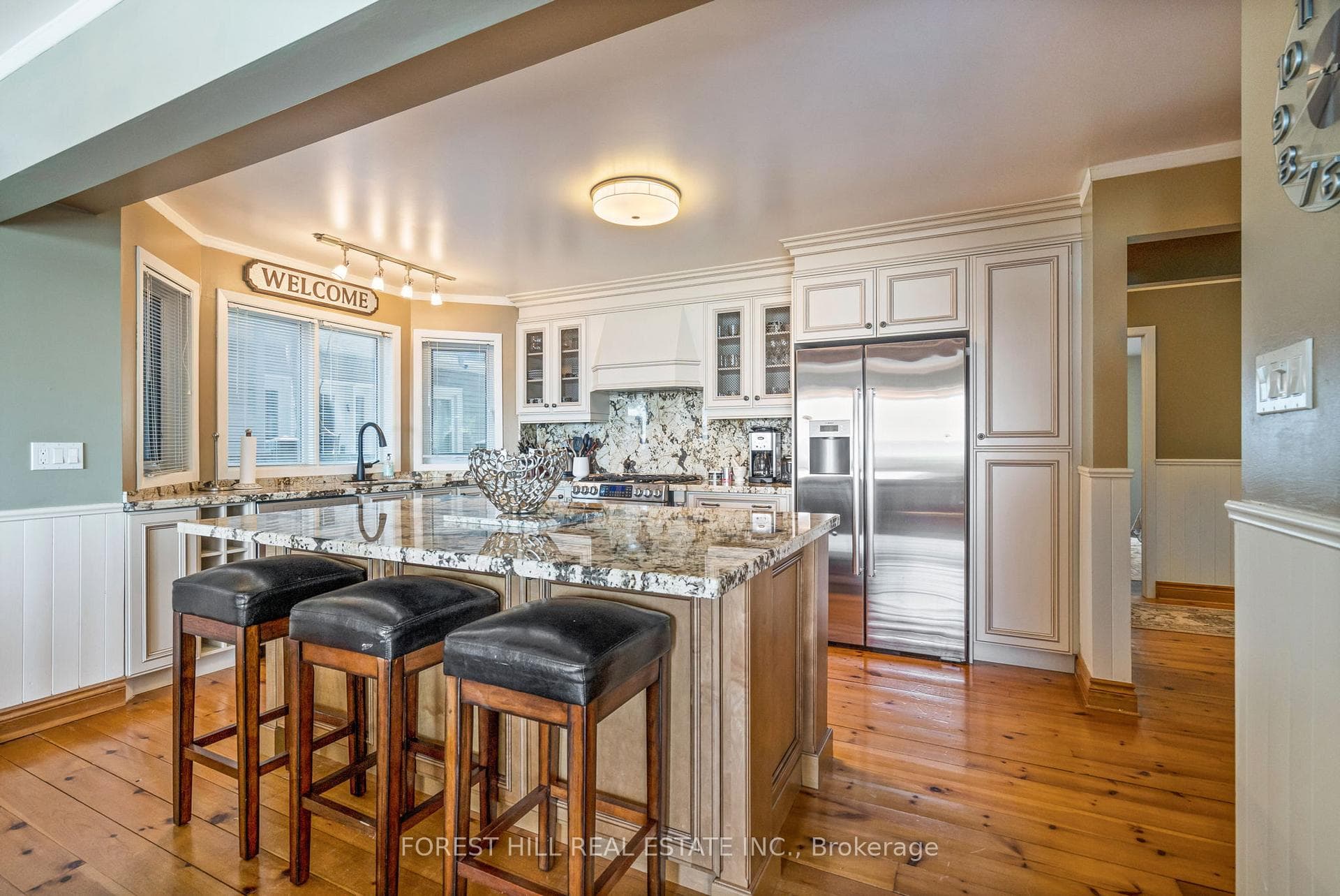 37 Sunnypoint Drive photo 3
