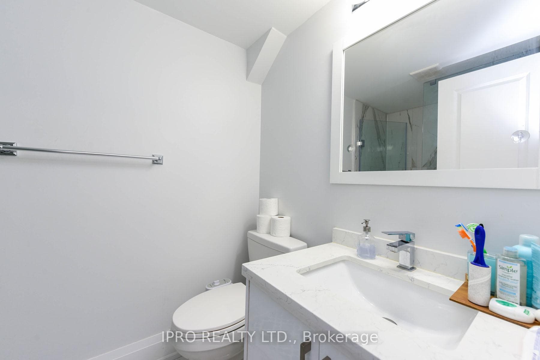 897 Fourth Street photo 36