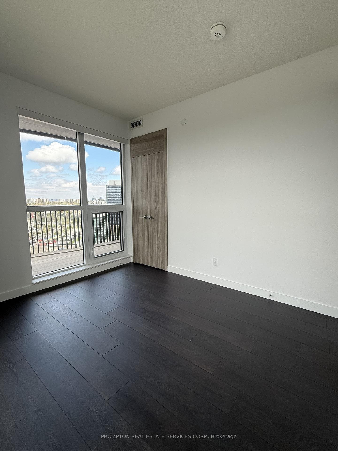 18 Esther Shiner Boulevard Unit 1705 photo 8