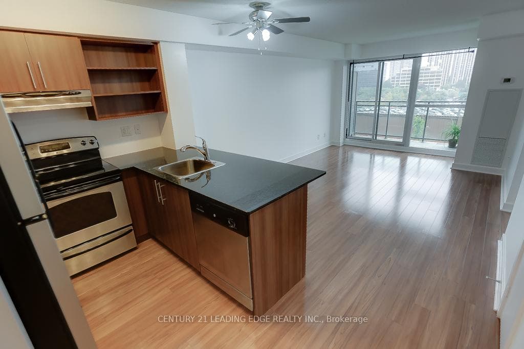 120 Dallimore Circle Unit 321 photo 2