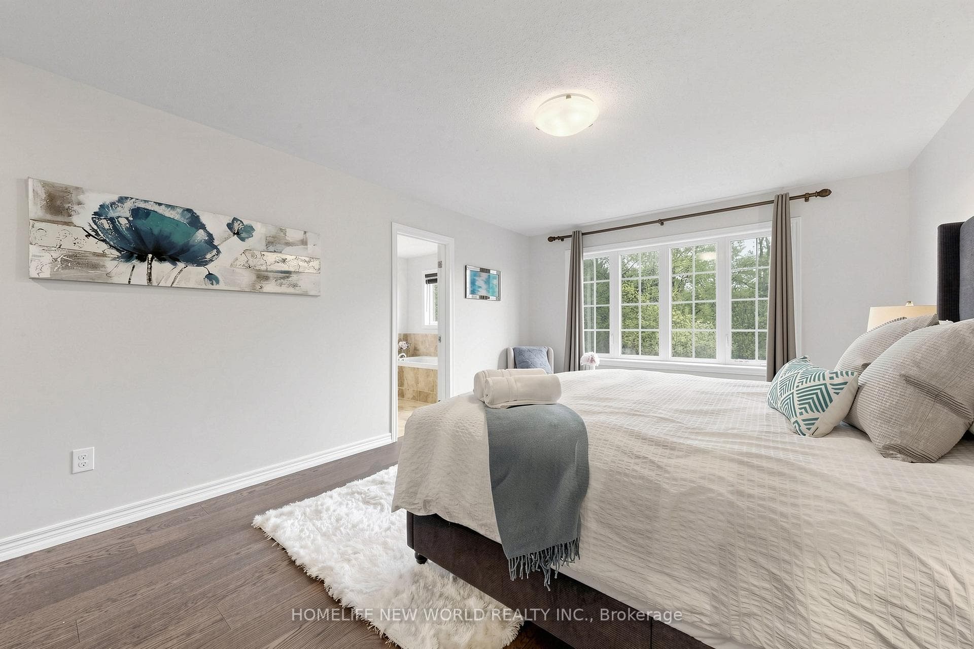 208 Hunting Ridges Drive photo 14