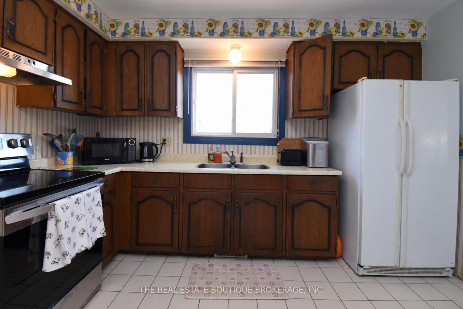 Another view of the Spacious Kitchen