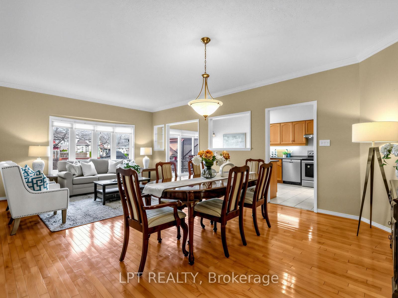 194 Russell Jarvis Drive photo 5
