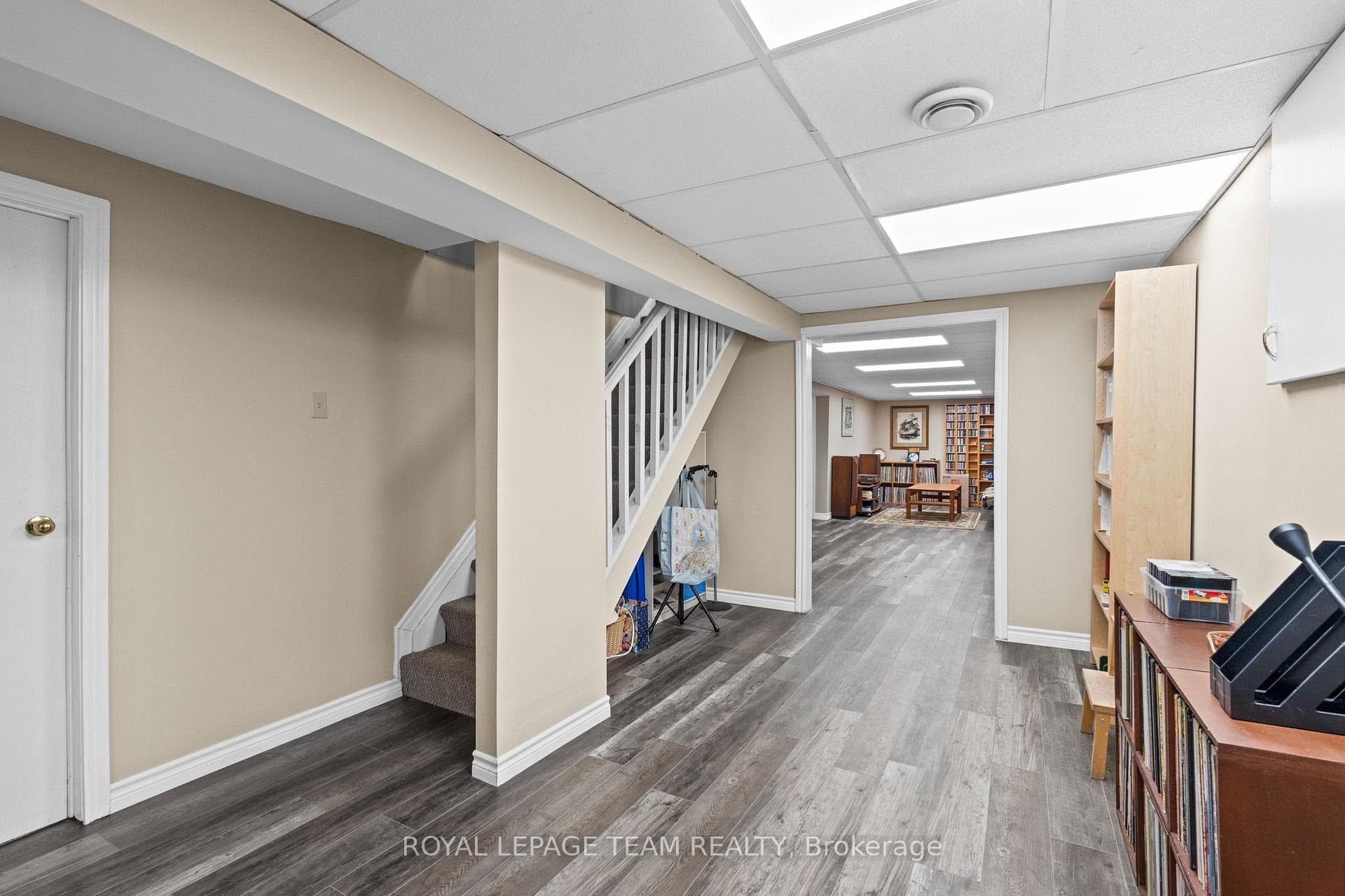 6481 Rideau Valley Drive photo 26