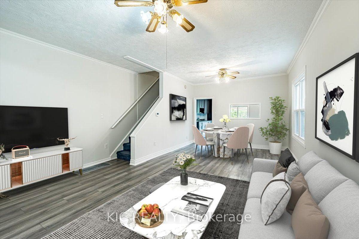 145 Boultbee Avenue photo 4