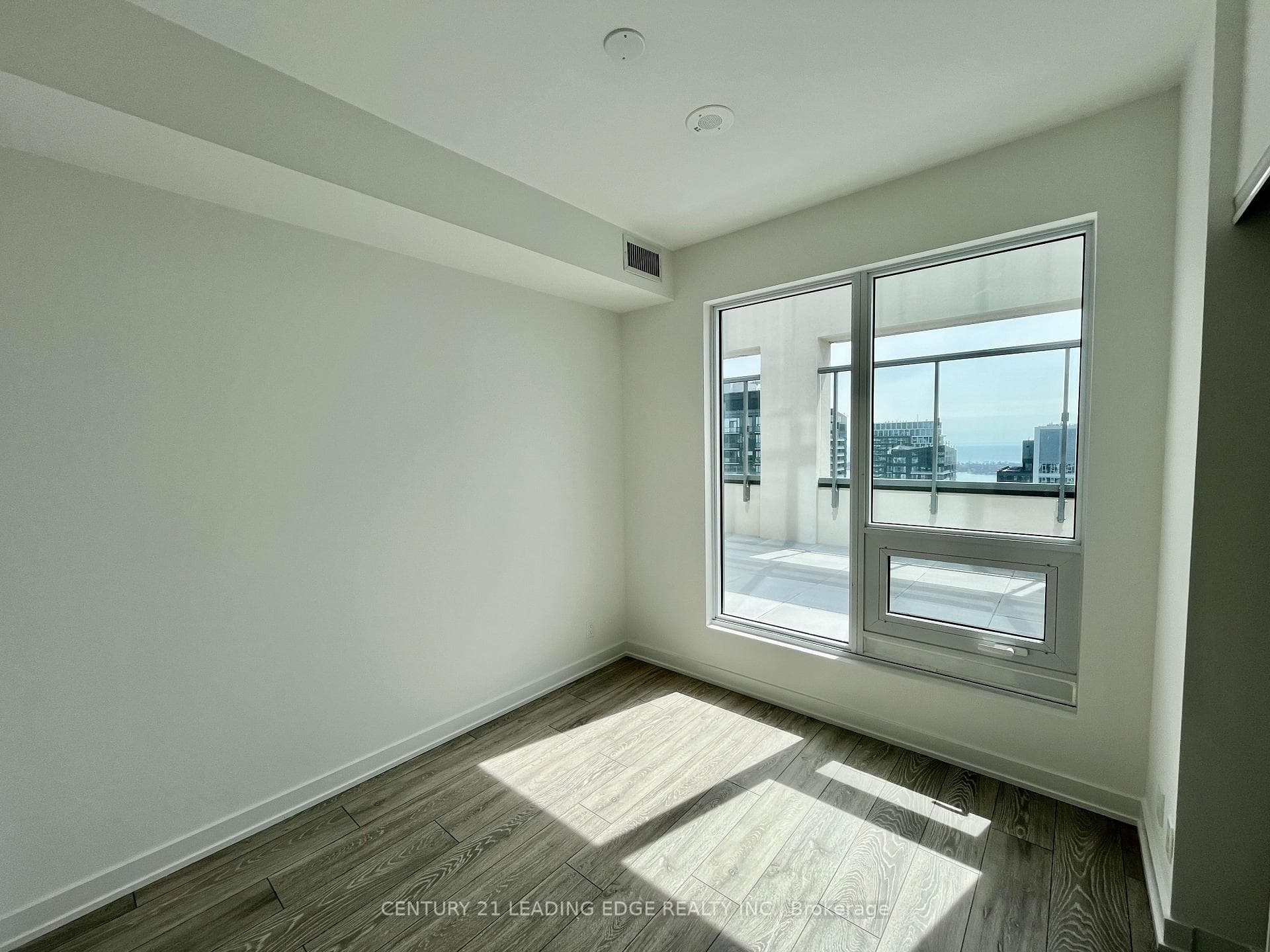 108 Peter Street Unit 5106 photo 7