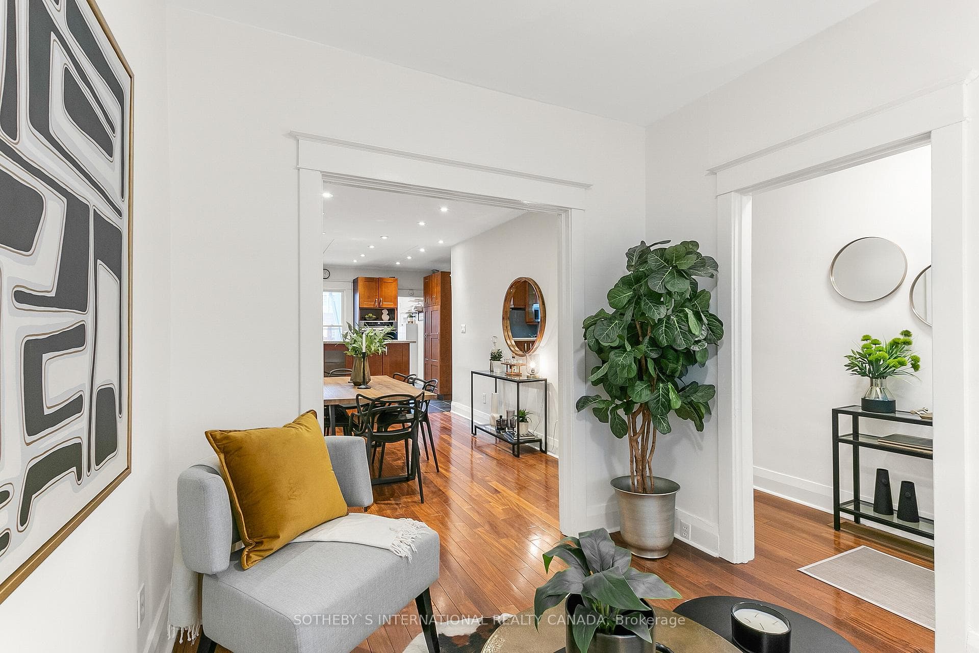 92 Chatham Avenue photo 7