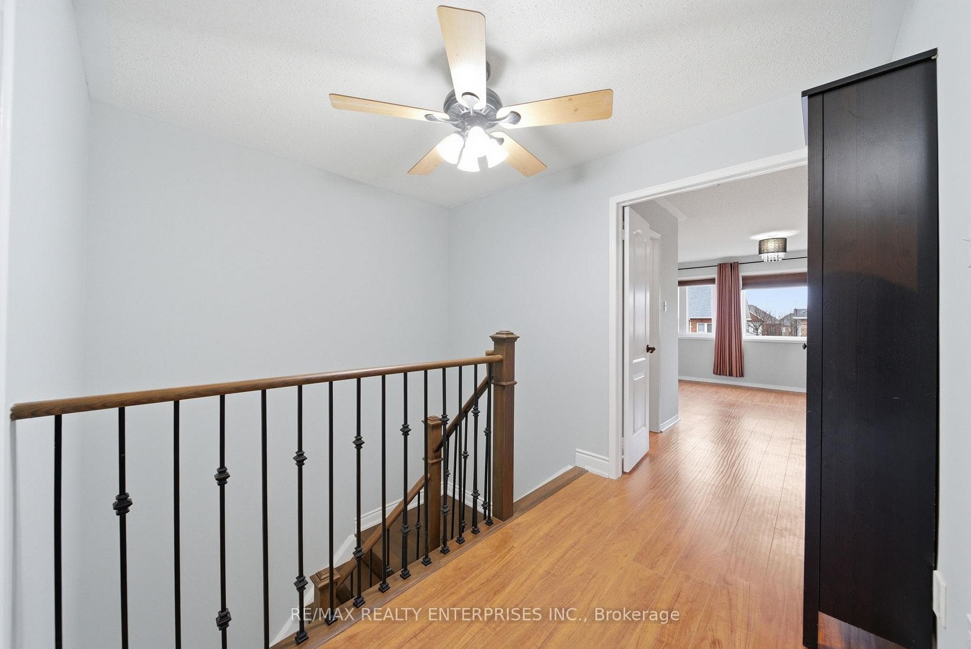 6930 Elliott Parliament Street photo 15