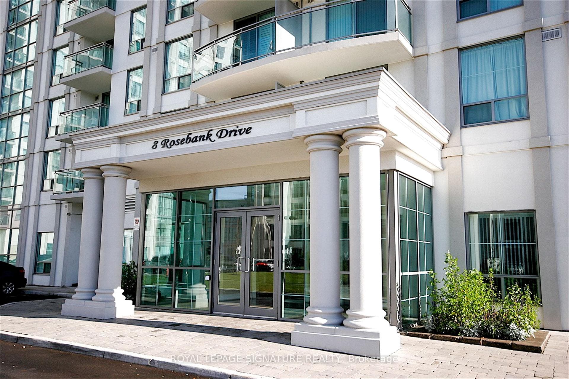 8 Rosebank Drive Unit 3M photo 2