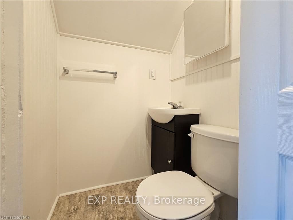 2nd Floor Powder Room