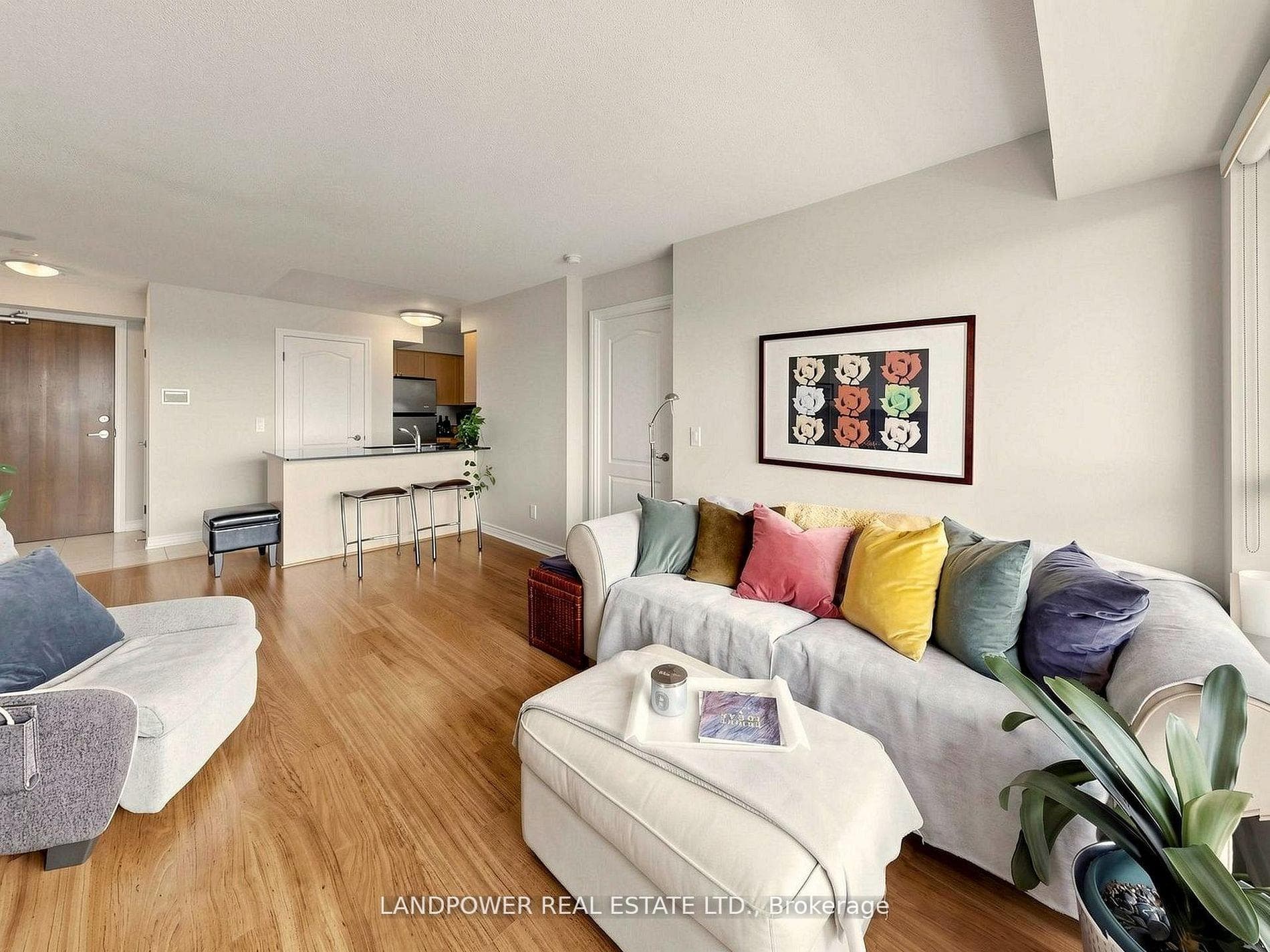 15 North Park Road Unit 1116 photo 4