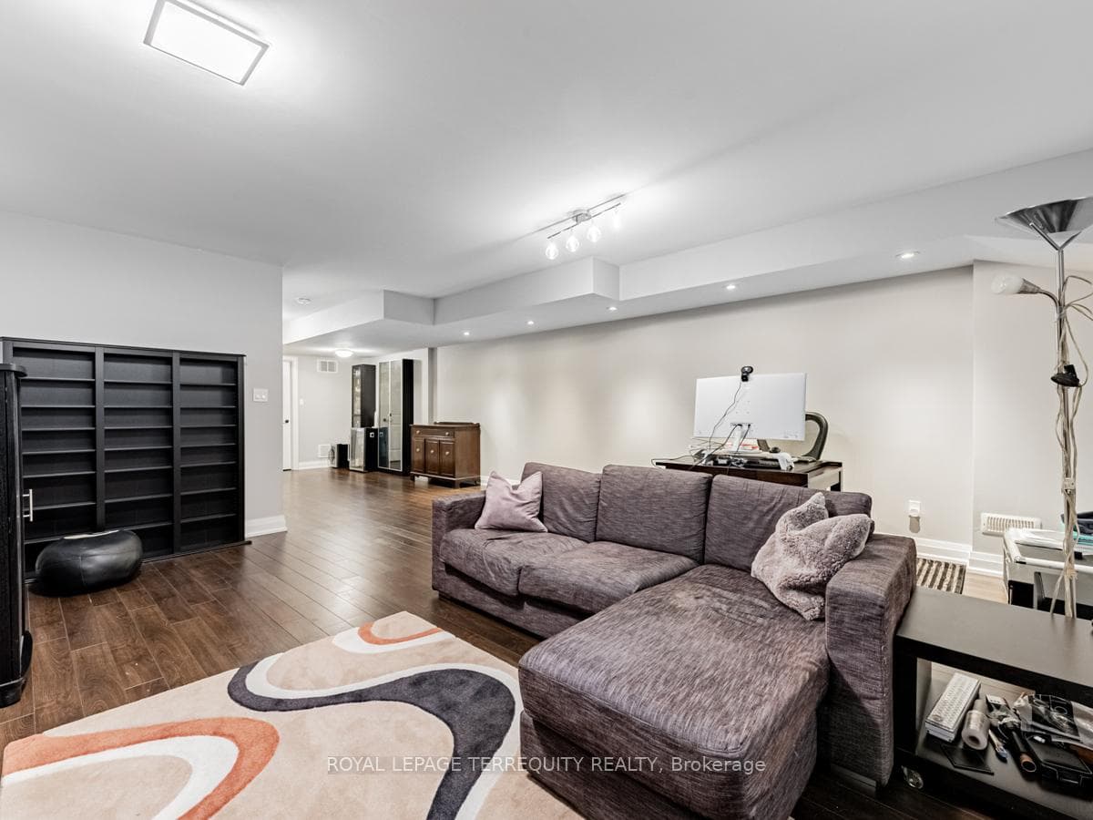 29 Eastwood Avenue photo 17