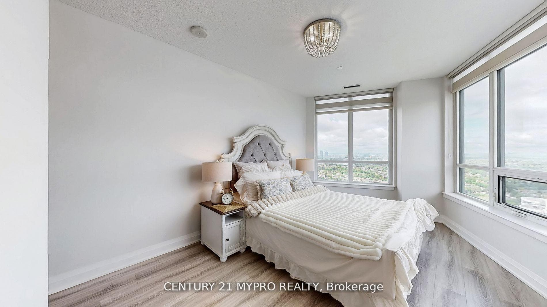 7171 Yonge Street Unit 2807 photo 18