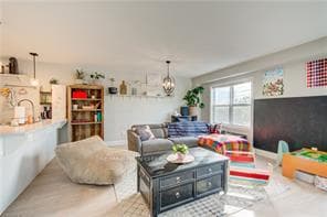195 CHARLES Street photo 10