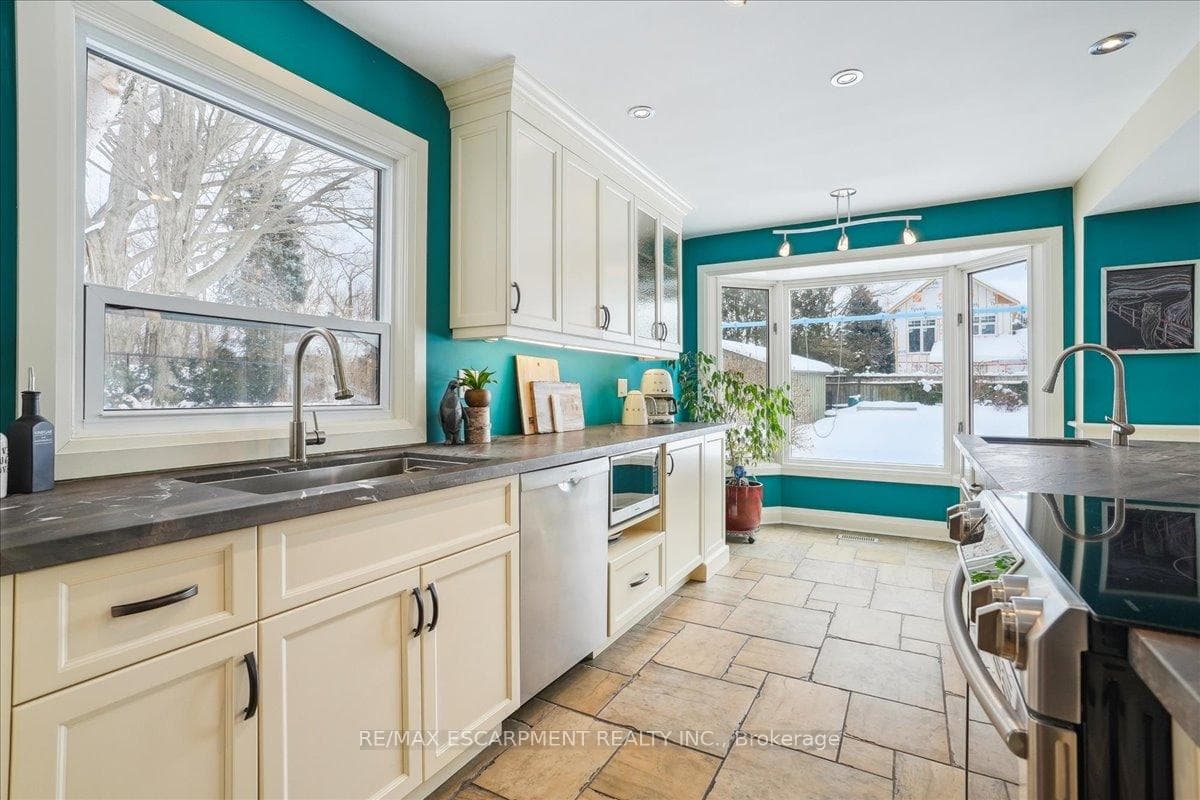 300 Shoreview Road photo 11