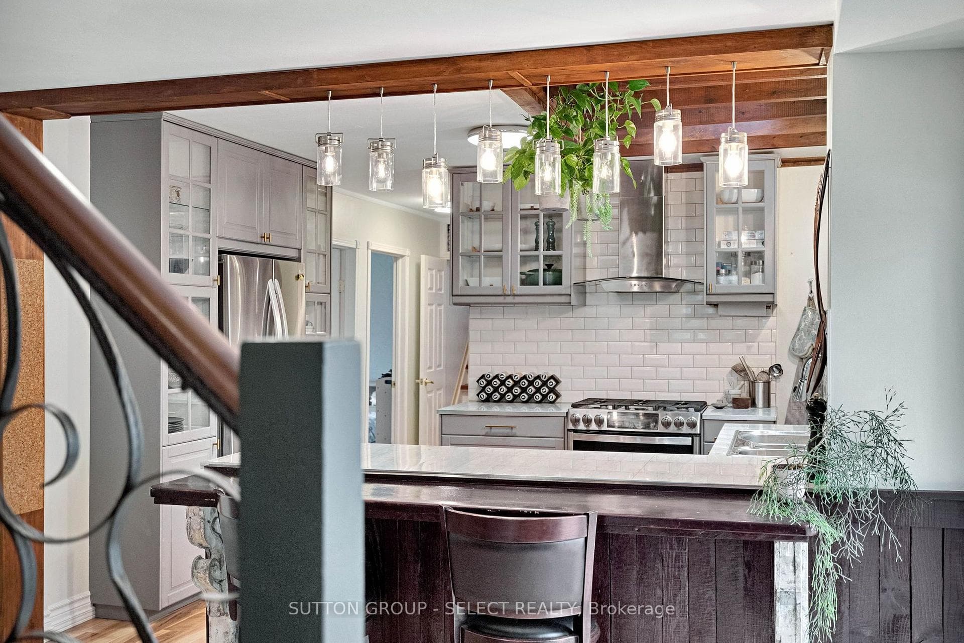 1129 Sunningdale Road photo 16
