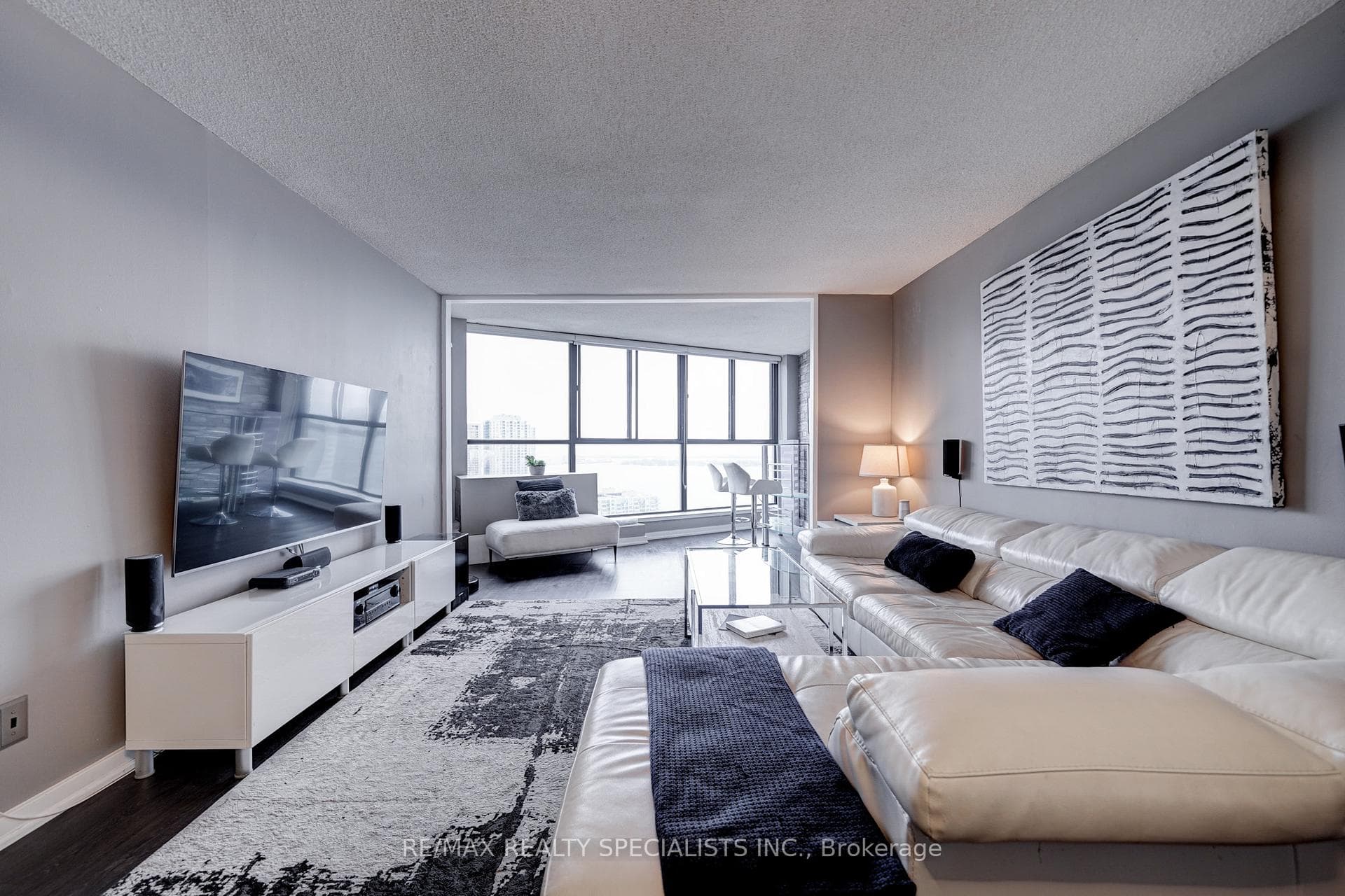 260 Queens Quay Unit 3007 photo 15