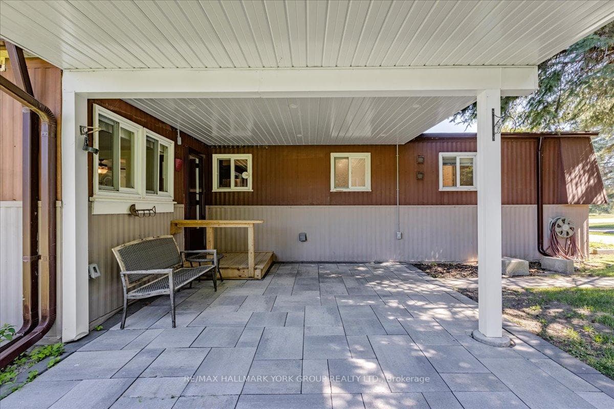 120 Roxanna Drive photo 20