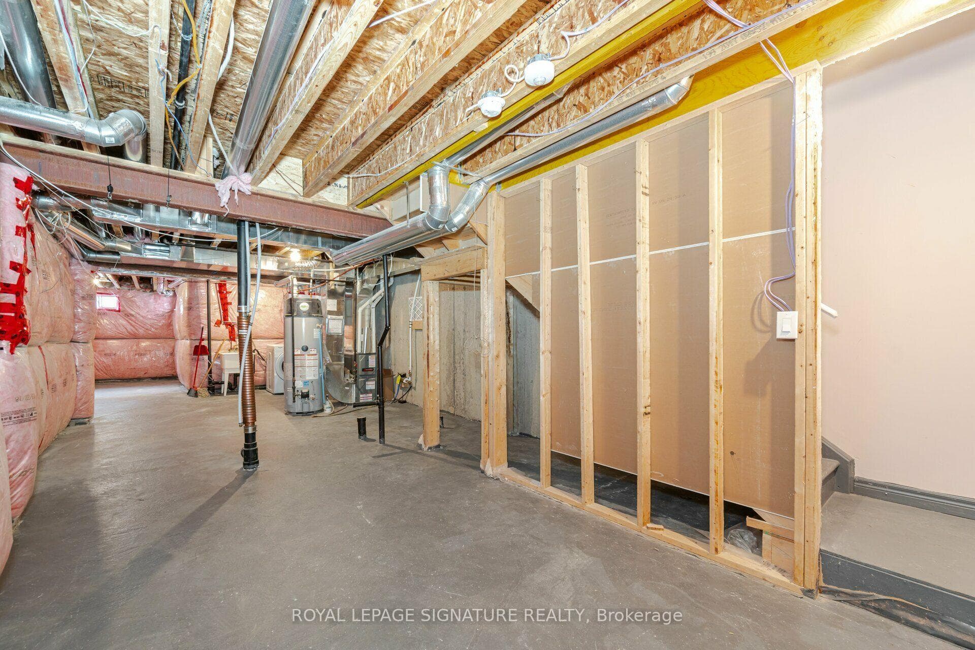 159 Bronson Terrace photo 34