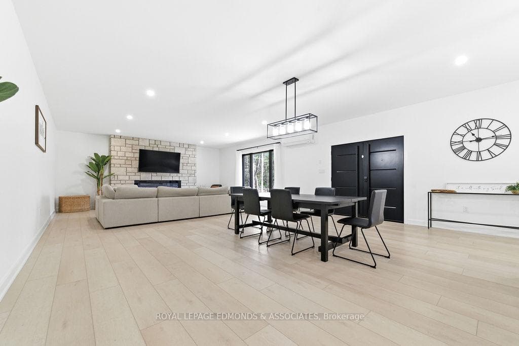 151 Sufian Street photo 7