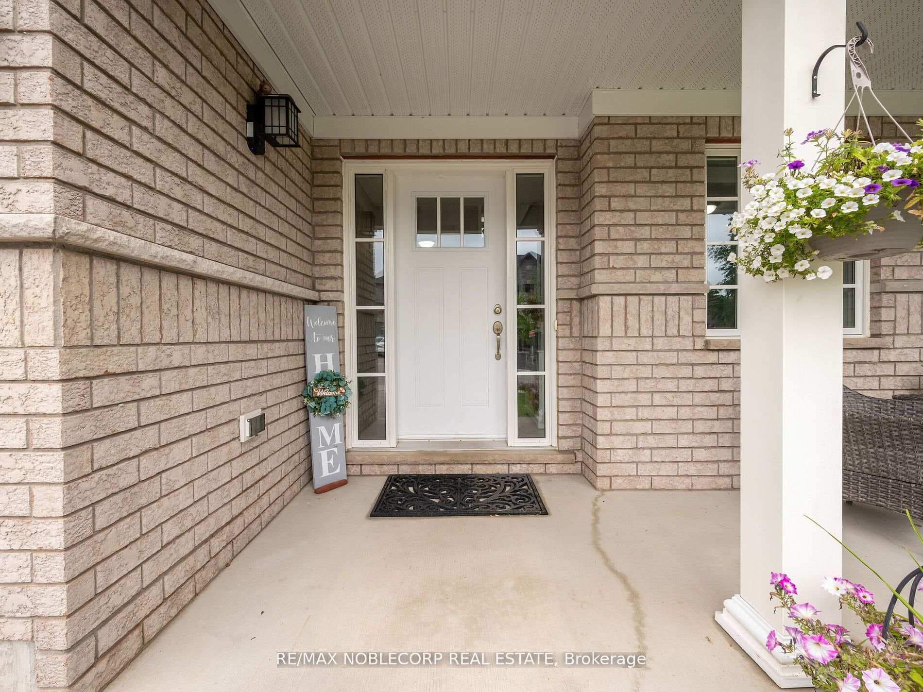 3150 Emperor Drive photo 2
