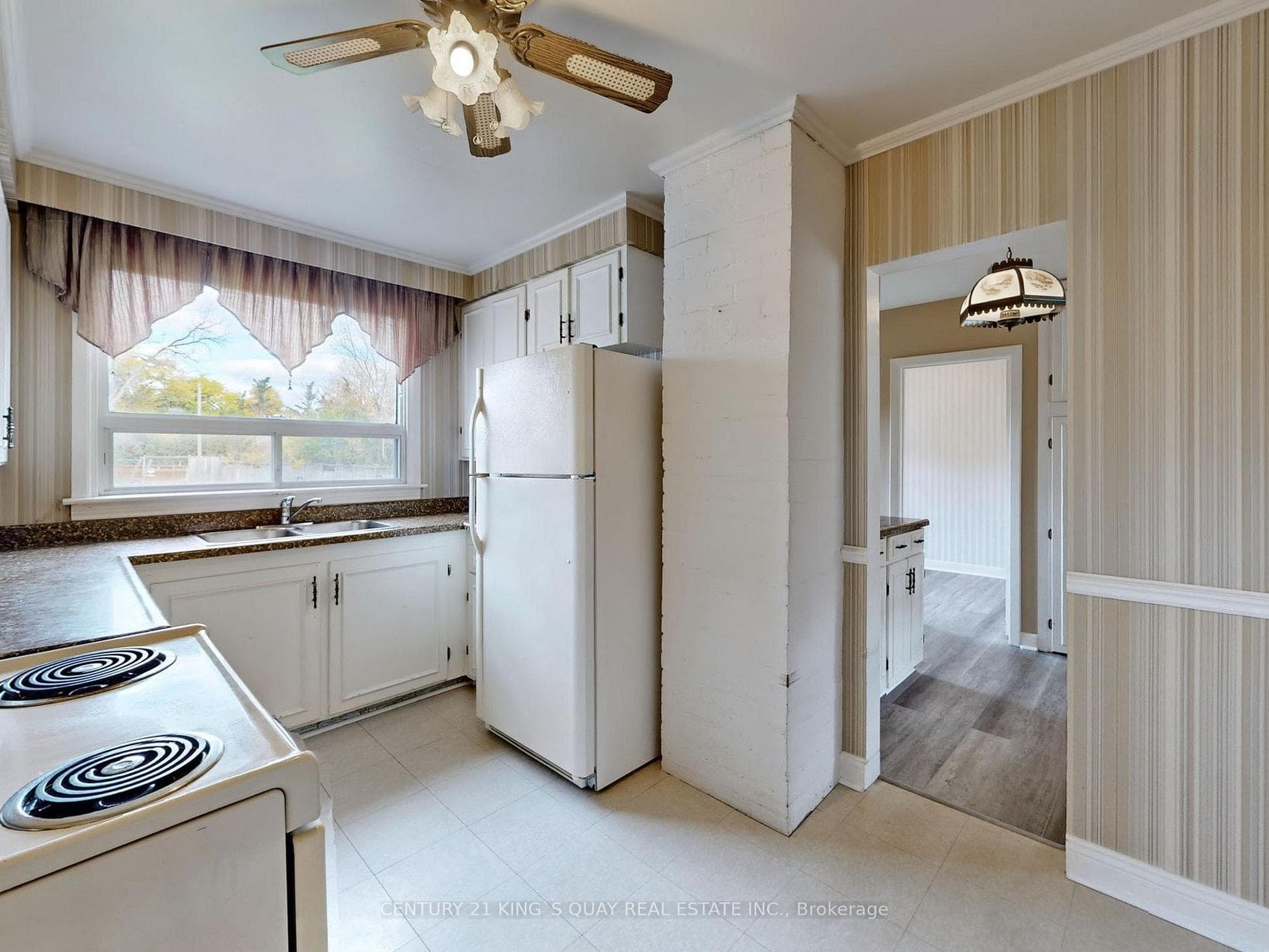 60 Northwood Drive photo 8
