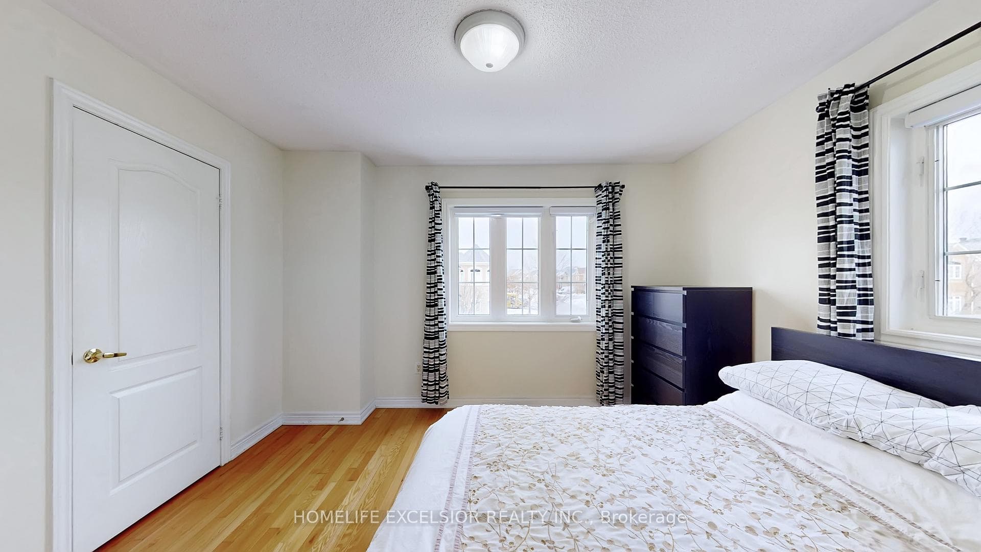 2 Wellsprings Drive photo 27