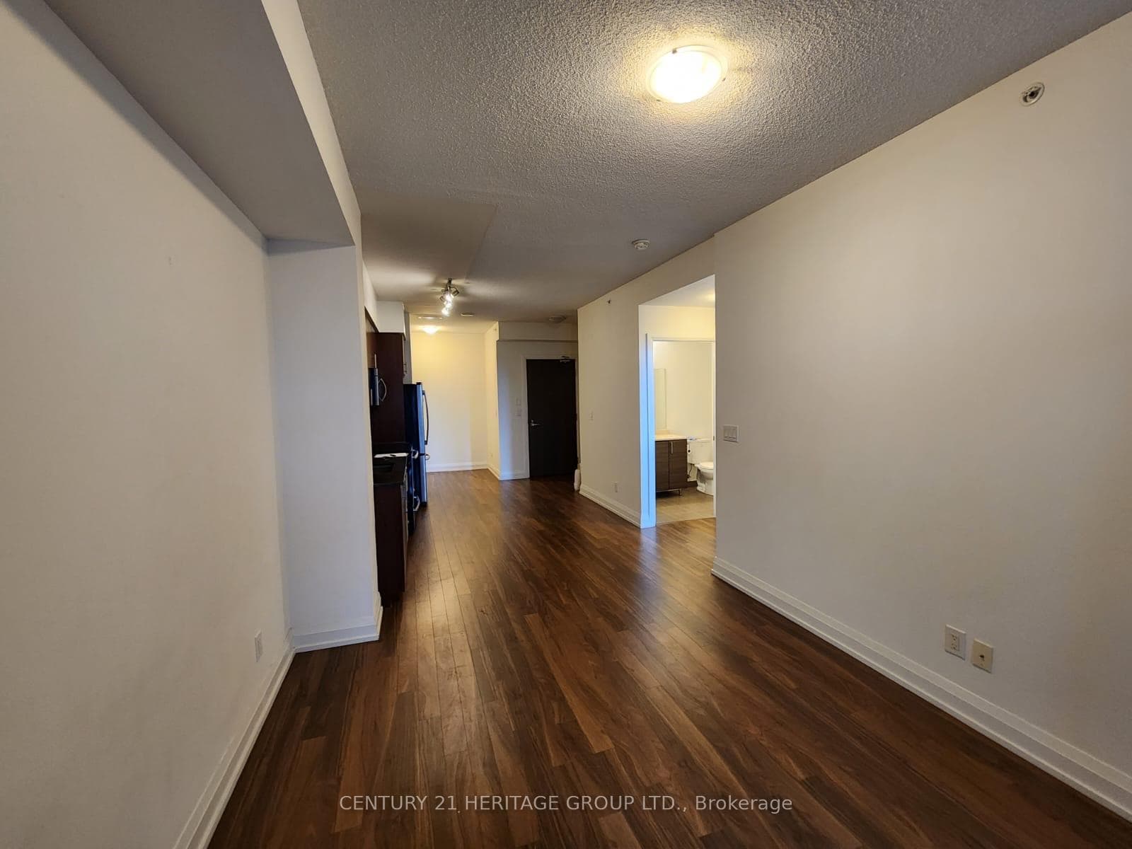 7161 Yonge Street Unit 2030 photo 12