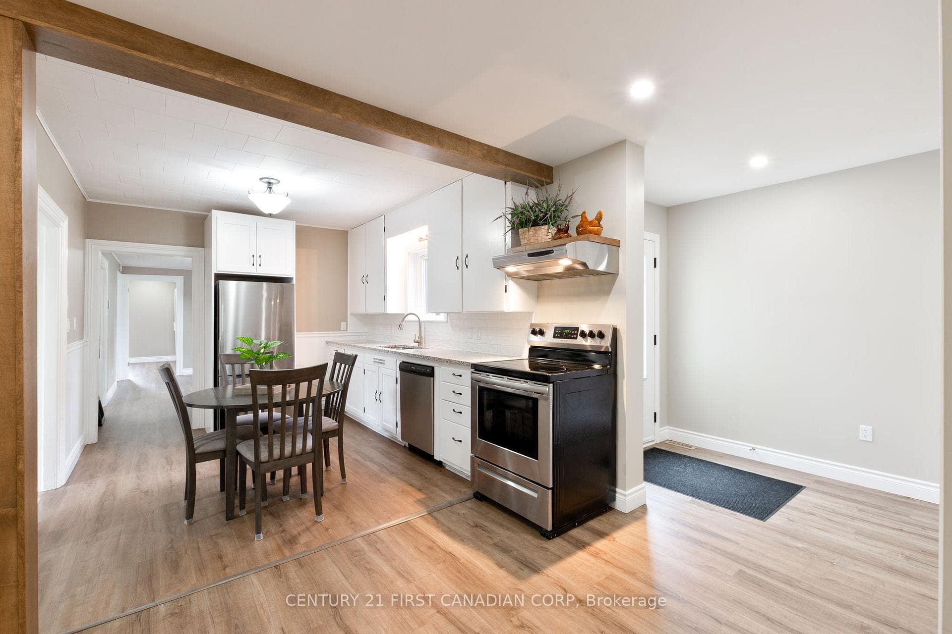 38 St. Andrew Street photo 18