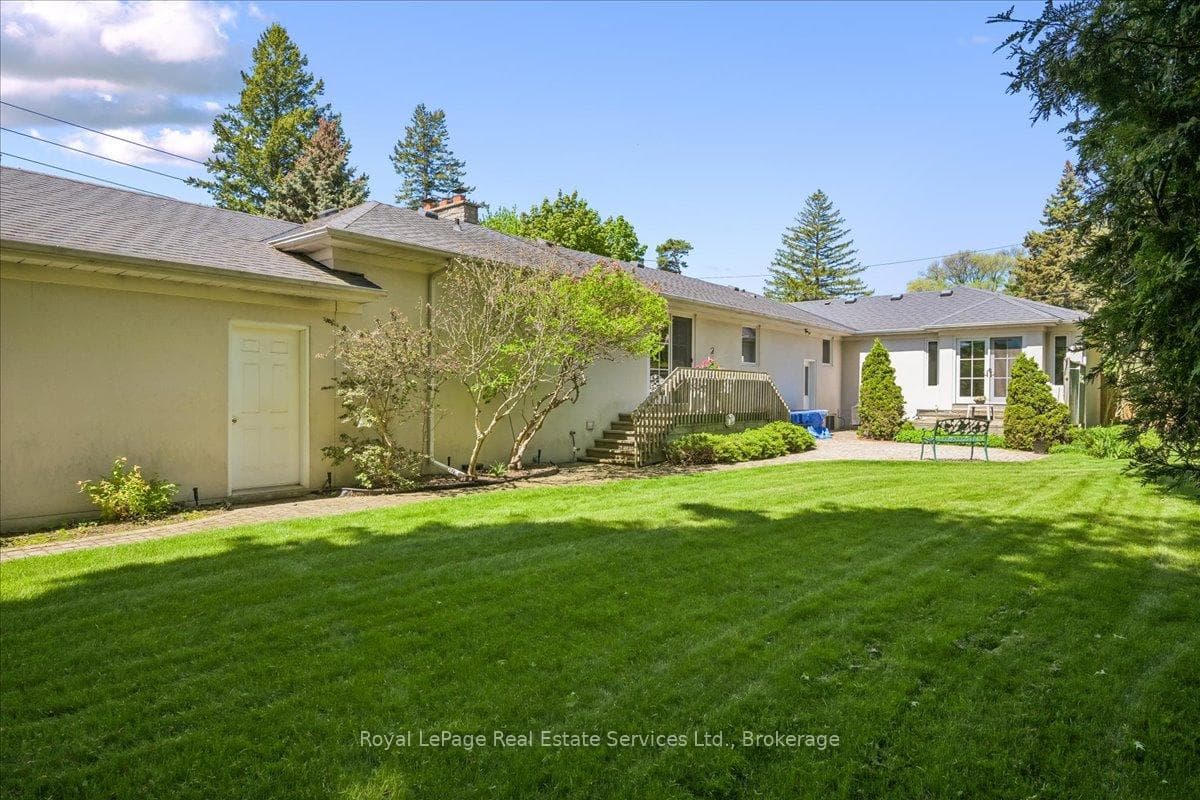 281 Pinehurst Drive photo 46