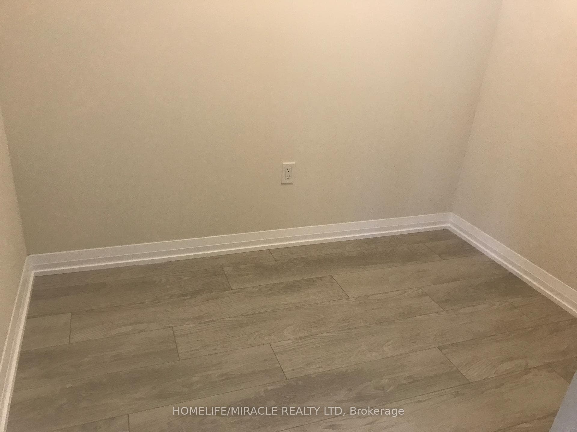 35 Watergarden Drive Unit 2513 photo 14