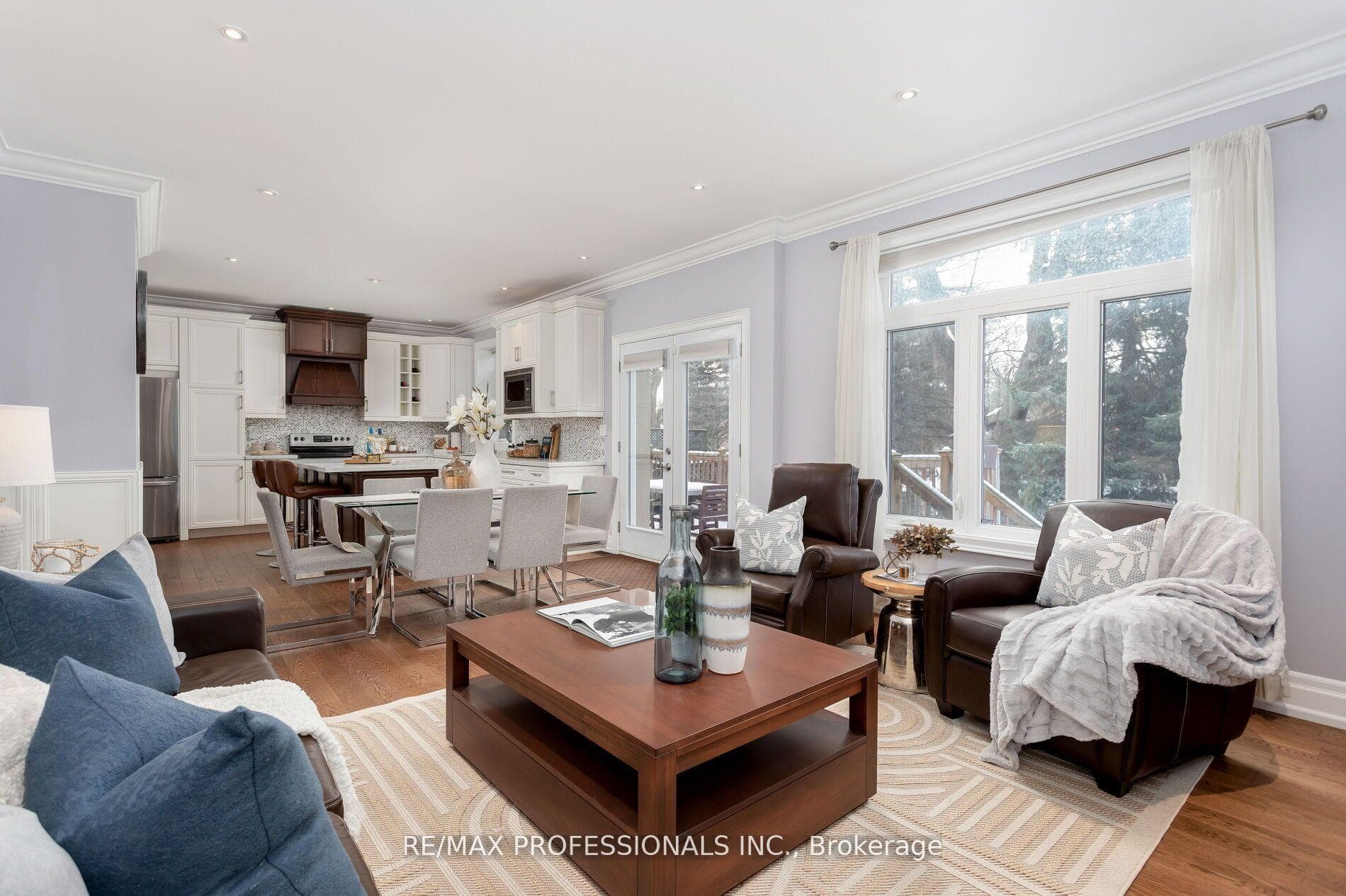 128 Westrose Avenue photo 9