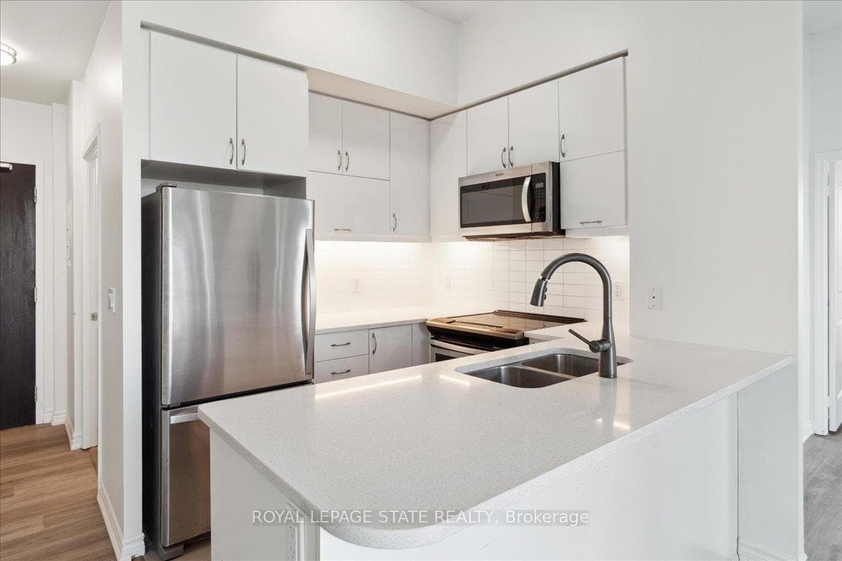 39 Annie Craig Drive Unit 1707 photo 10