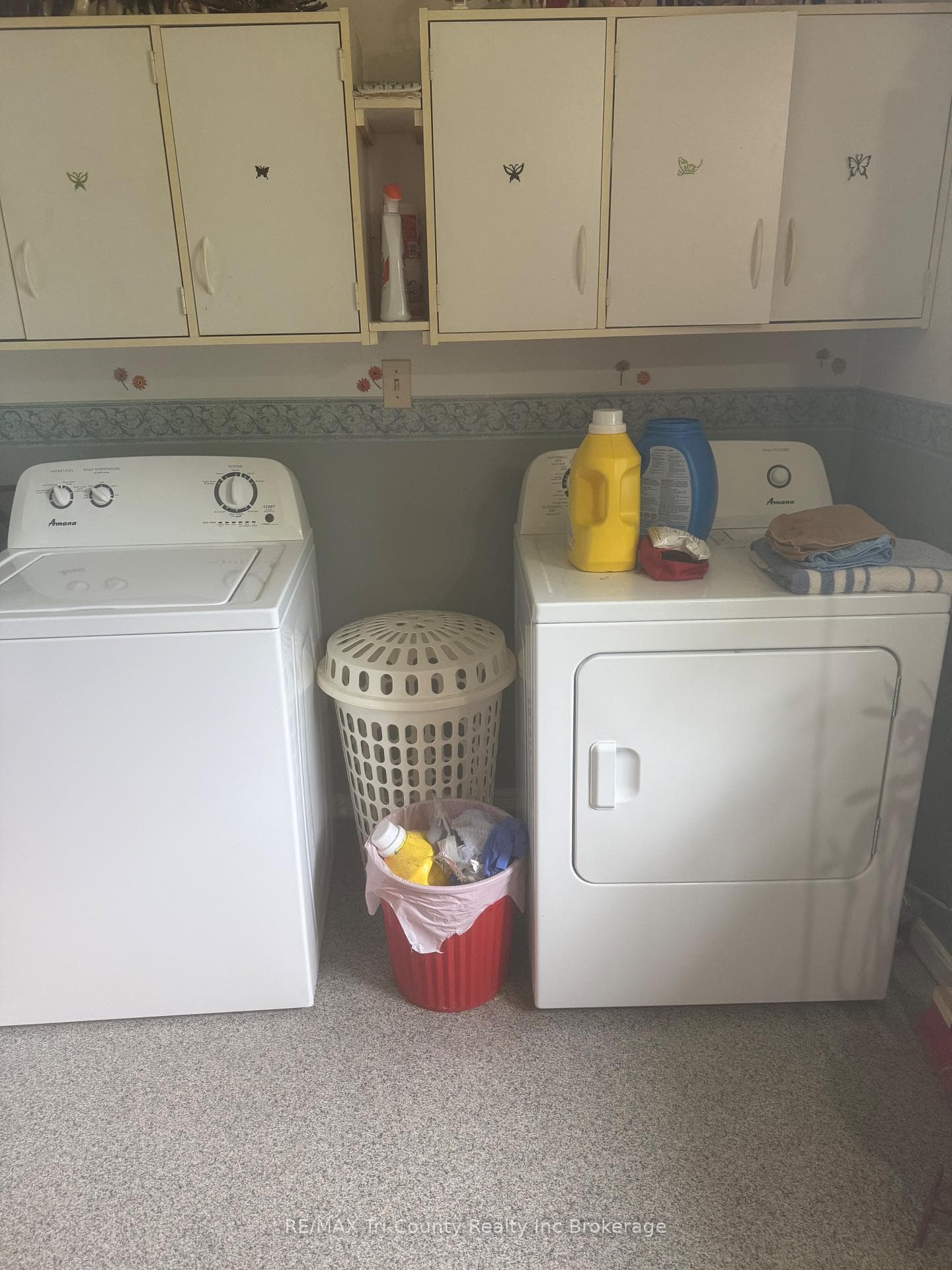 laundry in main bath