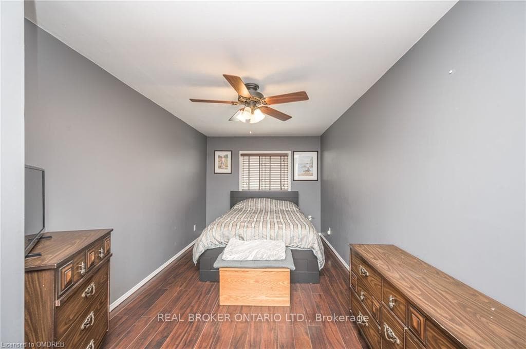 25 Sharpe Avenue photo 17