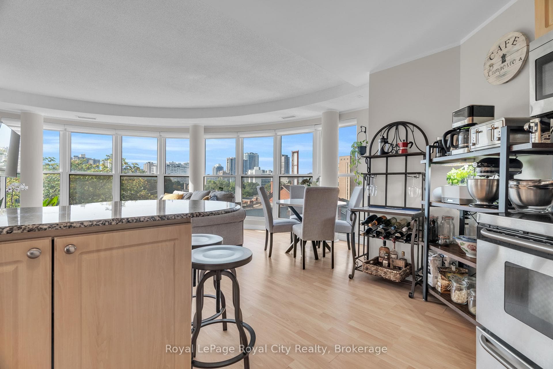 135 James Street Unit 614 photo 12