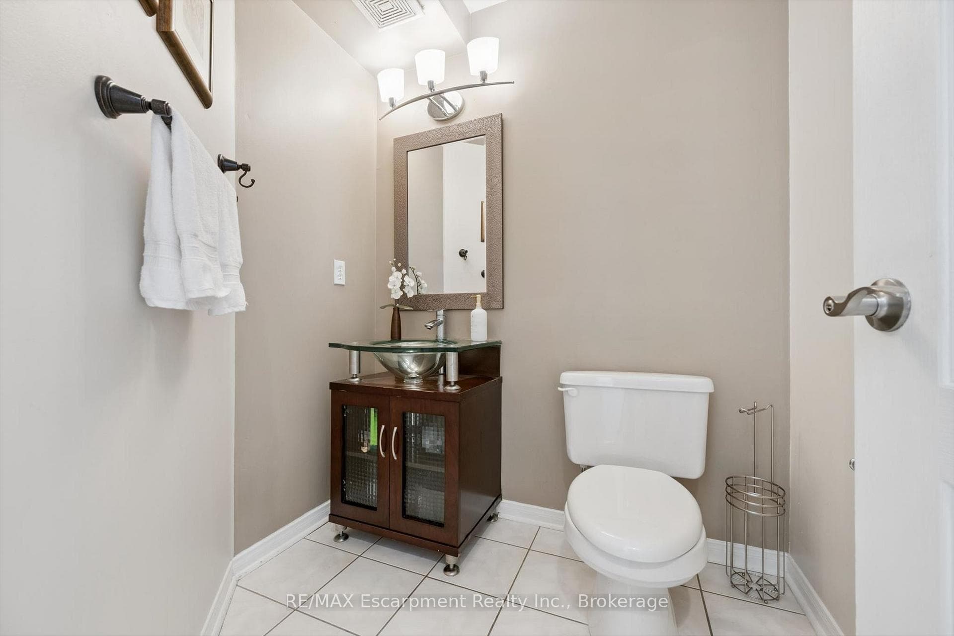 Powder Room